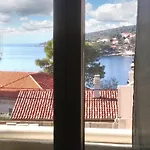 Charming Sea View Apartman *