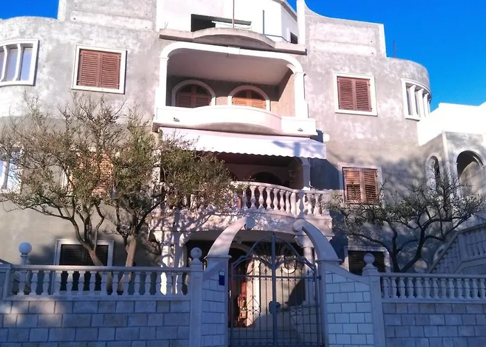 Charming With Sea View In - 27 Sqm * Sumartin