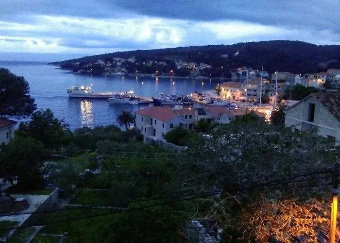 Charming With Sea View In - 27 Sqm Lägenhet Sumartin