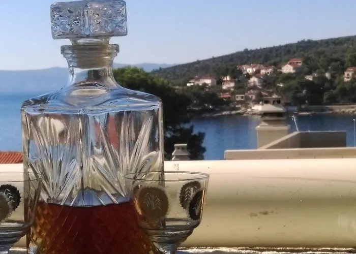 Lägenhet Charming With Sea View In - 27 Sqm *